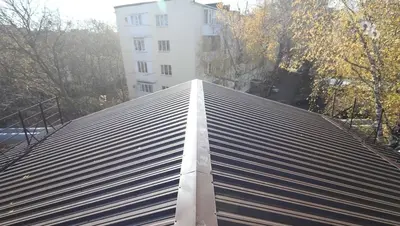 В Ставрополе на доме 1960-го года постройки обновили крышу