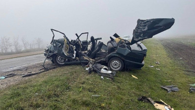 Водитель легкового автомобиля пострадал в ДТП с большегрузом на Ставрополье