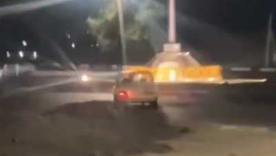 Пять молодых людей устроили опасную езду возле медучреждения в Светлограде