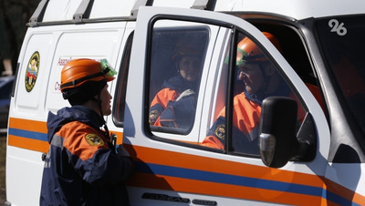 Пожар в рыночной подсобке потушили спасатели МЧС под Пятигорском