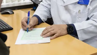 Кашель без причины может говорить о проблемах с сердцем