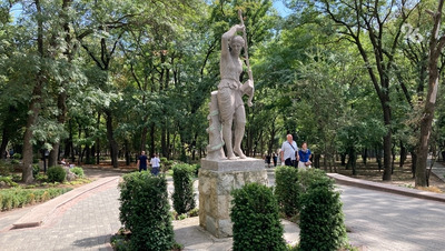 Утверждены зоны охраны бюветов, беседок, скульптур Курортного парка Ессентуков