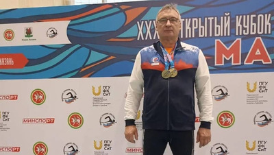 73-летний тренер из Кисловодска завоевал два золота на Кубке России по плаванию