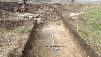 Погребение эпохи железного века исследовали археологи на городище на КМВ