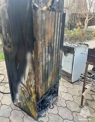 Холодильник мог стать причиной пожара, в котором пострадал житель Железноводска