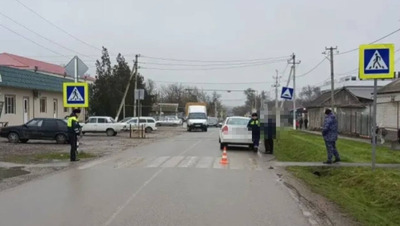 Девочка-подросток попала под колёса иномарки в Новоселицком округе