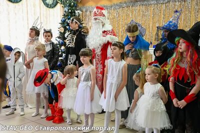 В Изобильненском СРЦН «Гармония» прошло грандиозное представление