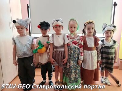 Детский сад №34 Воспитанники средней группы №18 показали сказку 