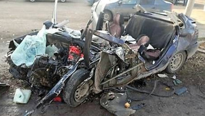 Водитель легковушки погиб при столкновении с мусоровозом в Лермонтове