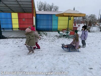 Детский сад №34 Зима - это время волшебства, снежных игр и свежего морозного воздуха