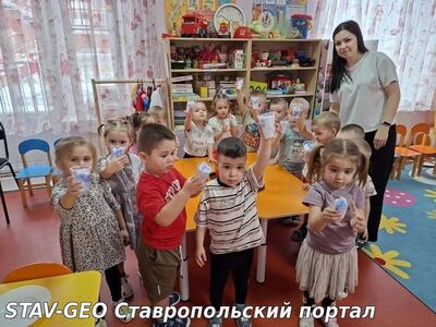 Детский сад №34 Снег прекрасный природный материал для экспериментирования.