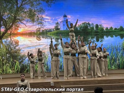 МБОУ СОШ №25 Подведены итоги акции Всероссийской акции Новогодние семейные чтения вслух. Живая классика