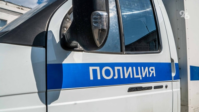 В Ставрополе мужчина выпал из окна многоэтажки и погиб