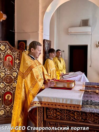 С Прощеным воскресеньем, дорогие прихожане и все, кому дорог наш храм!