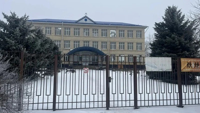 В Петровском округе капитально ремонтируют поселковую среднюю школу