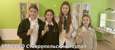 МБОУ СОШ №25 в 6 «В» классе прошло невероятно творческое мероприятие. Ребята создавали фантастические весенние закладки