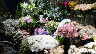 Ставропольцы намерены потратить на цветы и подарки к 8 Марта более 8 тыс. рублей