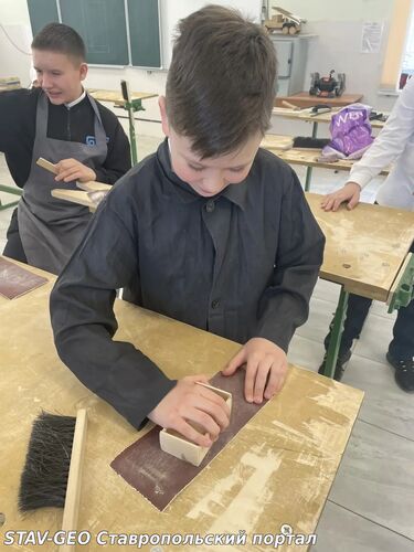 МБОУ СОШ №25 Юные мастера из 5 «В»: создаем красоту своими руками