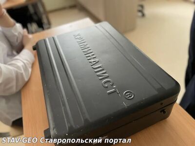 МБОУ СОШ №25 В преддверии 8 марта в гости к ребятам из 6 «Д» класса приехала настоящий эксперт-криминалист Крамаренко Анна Павловна.