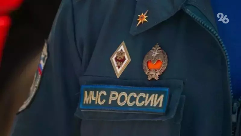 Загоревшуюся сухую траву тушат в районе улиц Мира и Мутнянской в Ставрополе