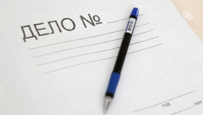 Житель Невинномысска сорвал с прохожего золотые цепочку и кулон и скрылся