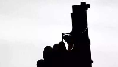 Сожитель пациентки скорой угрожал пистолетом фельдшеру на Ставрополье