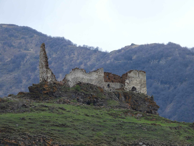 Крепость Жабо-Къала: страж Хуламо-Безенгийского ущелья