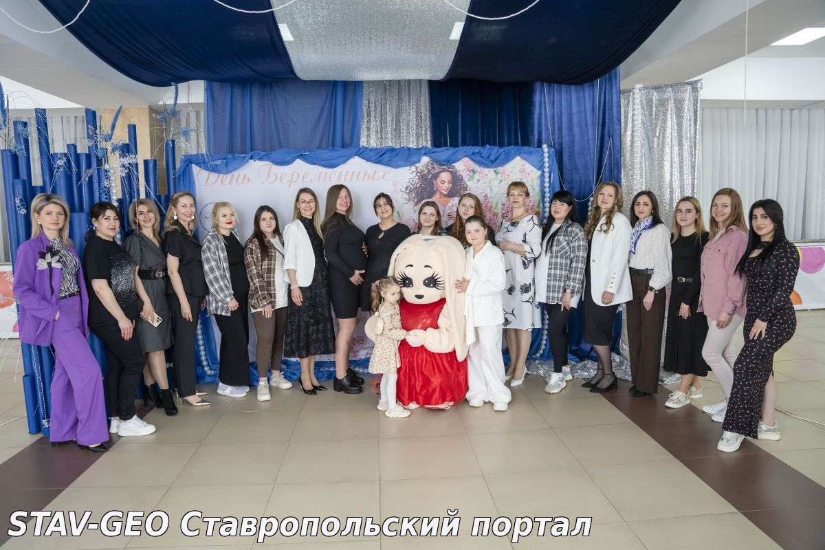 Вопросы материнства и детства, поддержки беременных обсудили в Георгиевском округе в рамках партпроекта «Крепкая семья»