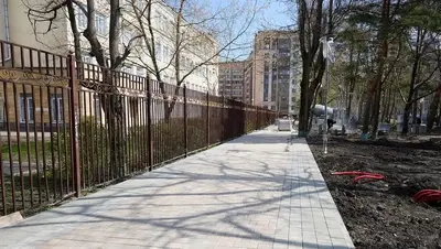 В Ставрополе в новом сквере на проспекте Карла Маркса строят фонтан