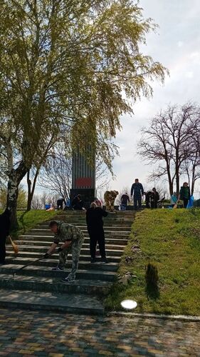 Славе не меркнуть! Традициям жить!