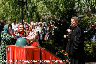 9 мая: «Мир вам» и молитвенная память о Великой Победе