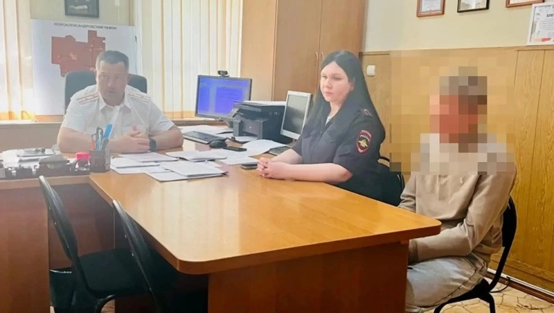 Несовершеннолетний водитель мопеда на Ставрополье сбил человека и скрылся