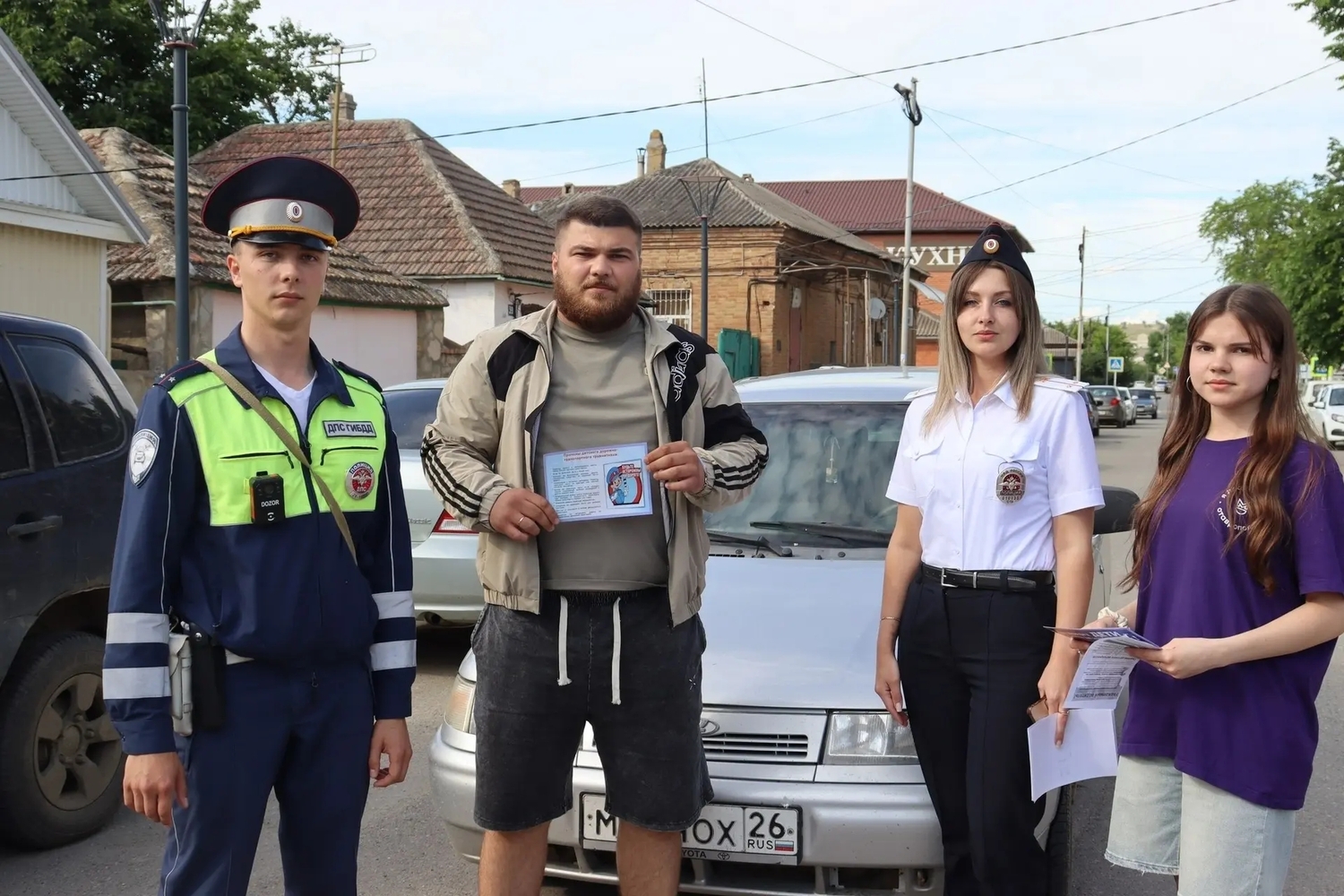 В Светлограде проверили ремни и детские удерживающие устройства