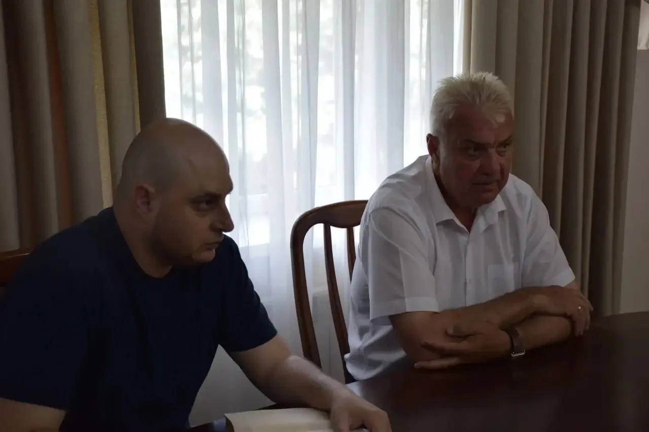 В селе Новоселицком Ставрополья завершают благоустройство парка: какие объекты уже ставят
