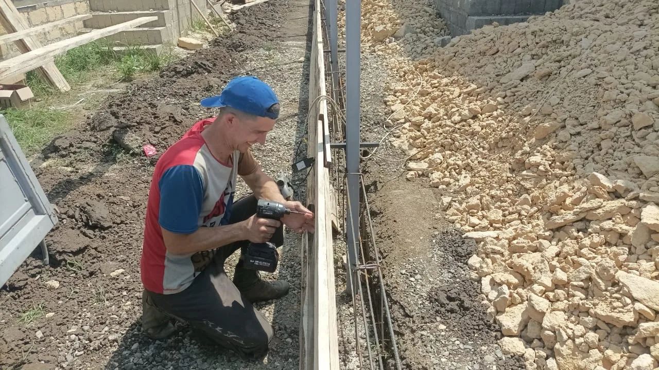 Соцконтракт помог сварщику из Шпаковского округа расширить дело
