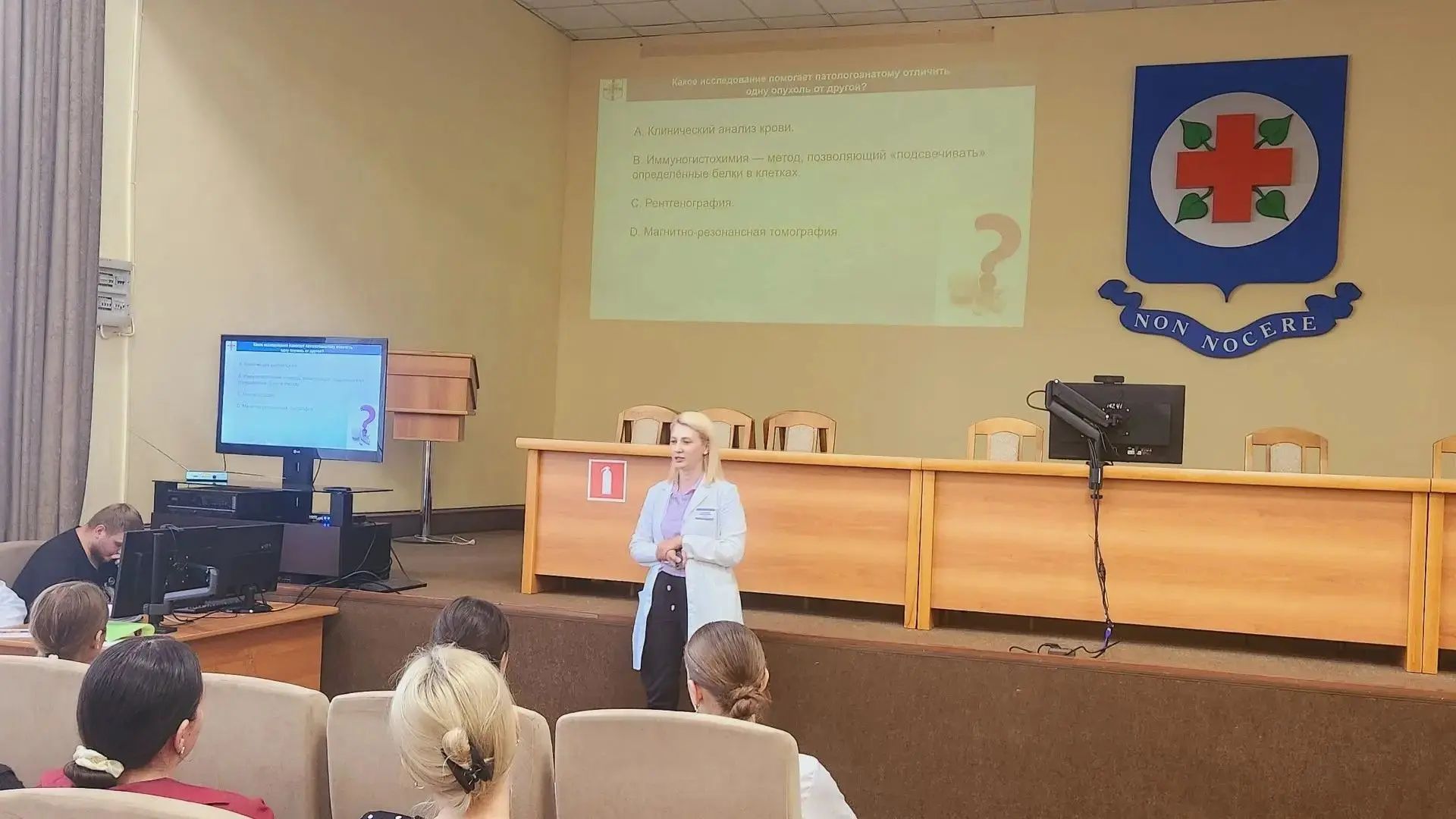 Ставрополь: в онкодиспансере поговорили врачи и будущие медики