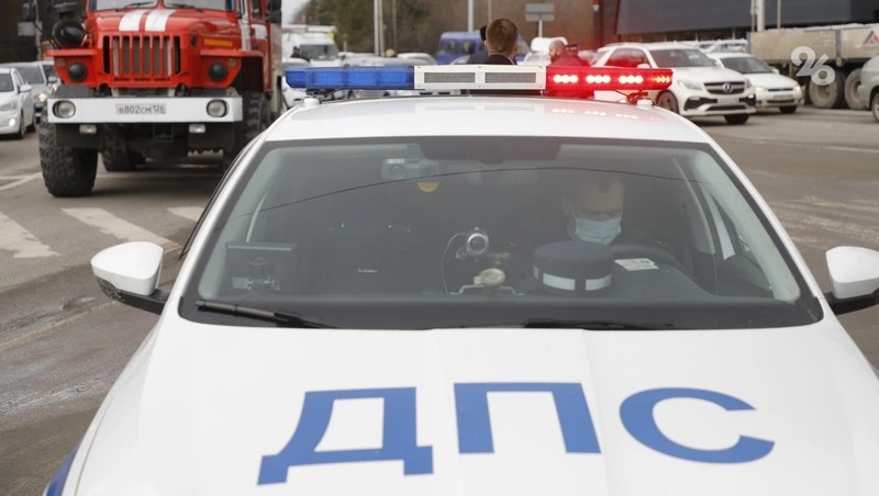 Автоинспекторы Будённовска помогли доставить в больницу задыхающегося ребёнка