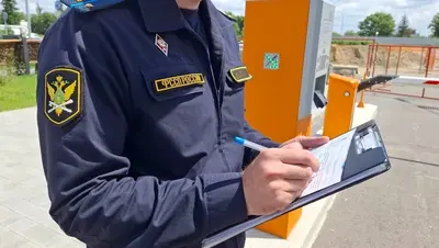 Бизнесмен закрыл табачную лавку около школы в Ставрополе после ареста счетов