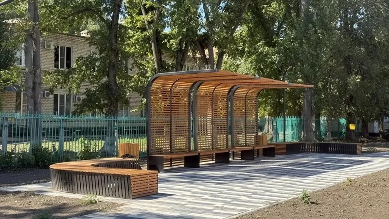 В селе Донском на Ставрополье благоустроили центральную улицу по нацпроекту