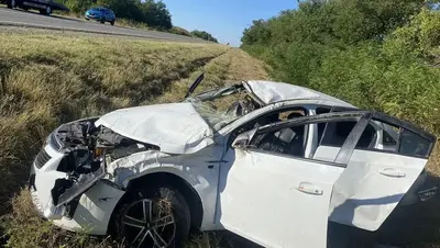 Двое детей и их мать получили тяжёлые травмы в ДТП в Александровском округе