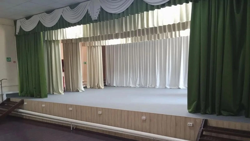 В селе Петровского округа отремонтировали сцену Дома культуры