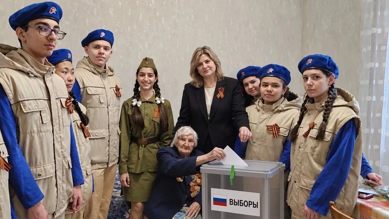 103-летняя жительница Предгорного округа проголосовала в первый день выборов
