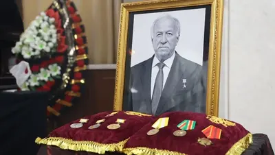 На Ставрополье состоялось прощание со спикером краевой думы Николаем Великданем