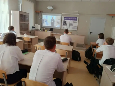 Михайловск: в школе №25 прошли «Разговоры о важном» про Елизавету Фёдоровну