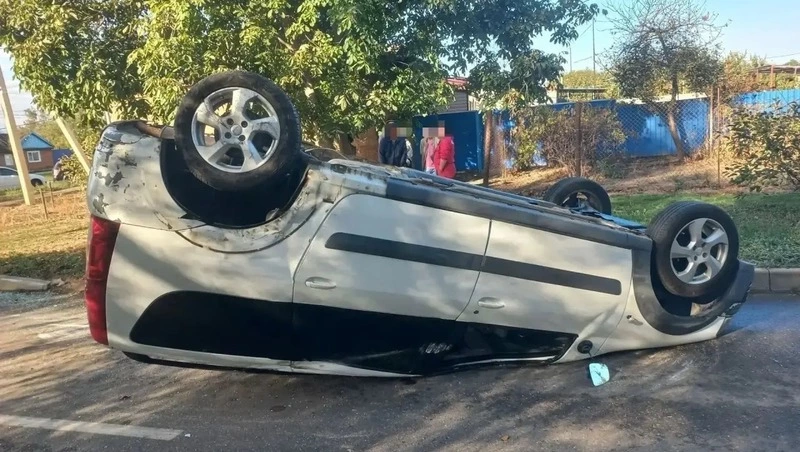 В Ипатове два человека пострадали в ДТП, спровоцированном 85-летним водителем