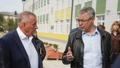 Глава Ставрополья проверил реконструкцию крупнейшей школы Арзгирского округа