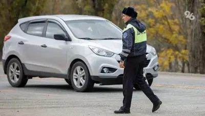 Пьяный водитель внедорожника в Михайловске пытался убежать от сотрудников ДПС