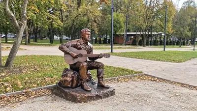В парке Железноводска появилась статуя Владимира Высоцкого