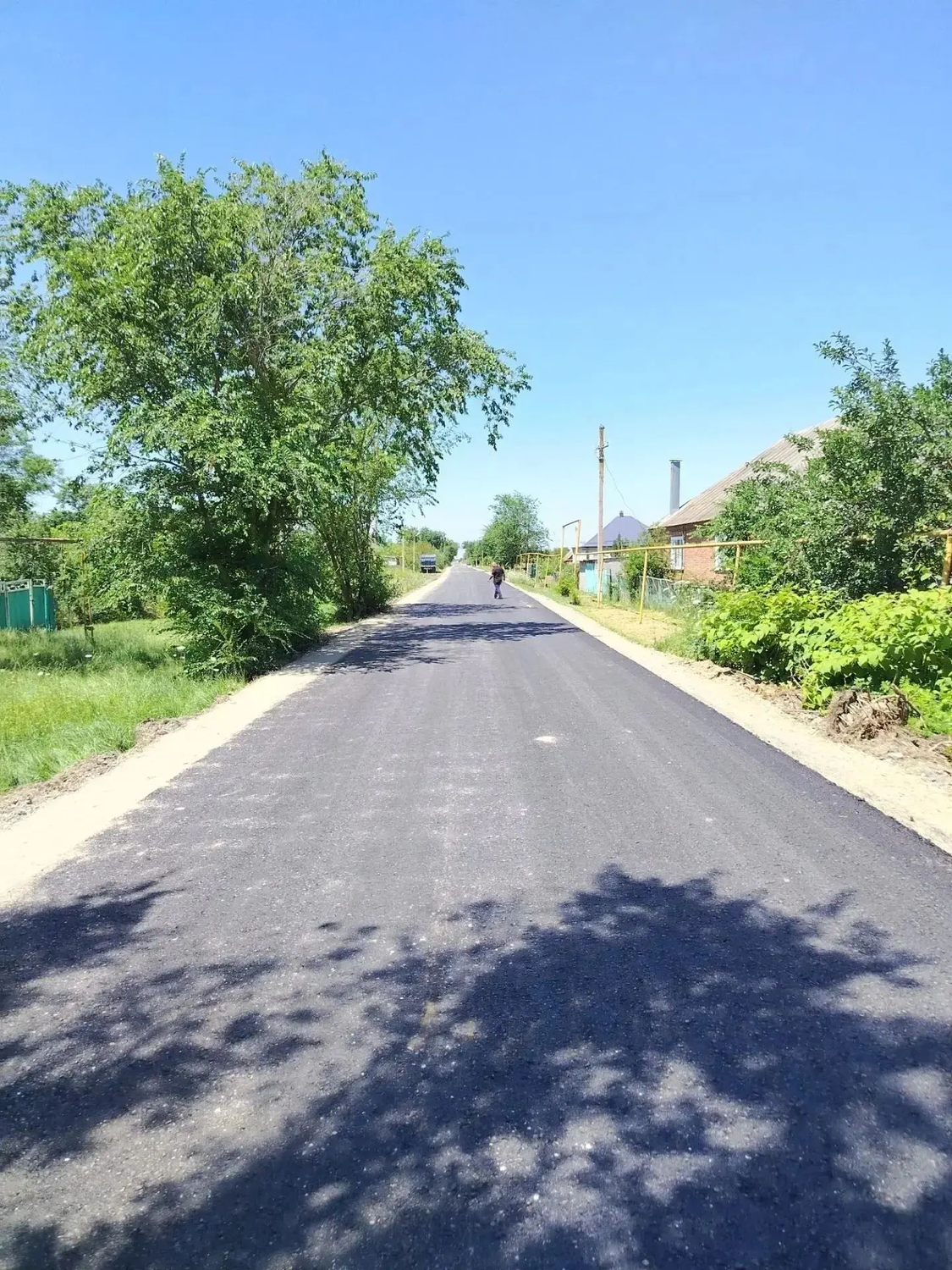 В Андроповском округе отремонтировали дороги в Воровсколесской и Водоразделе