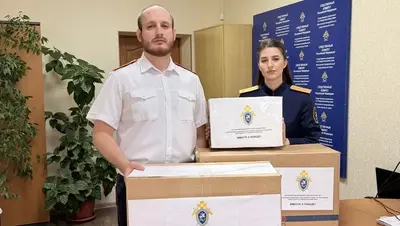 Следователи из Ипатова передали посылку в зону СВО